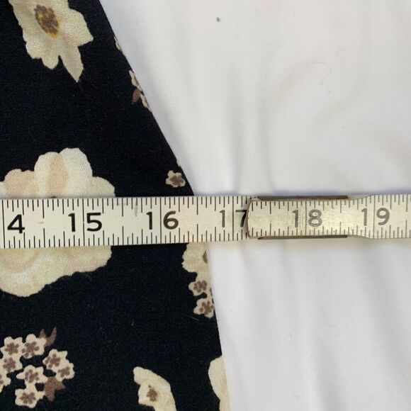 Reformation Lucinda Floral Mini Dress 0 XXS Black SS V Neck Whimsygoth 90s - Picture 10 of 10